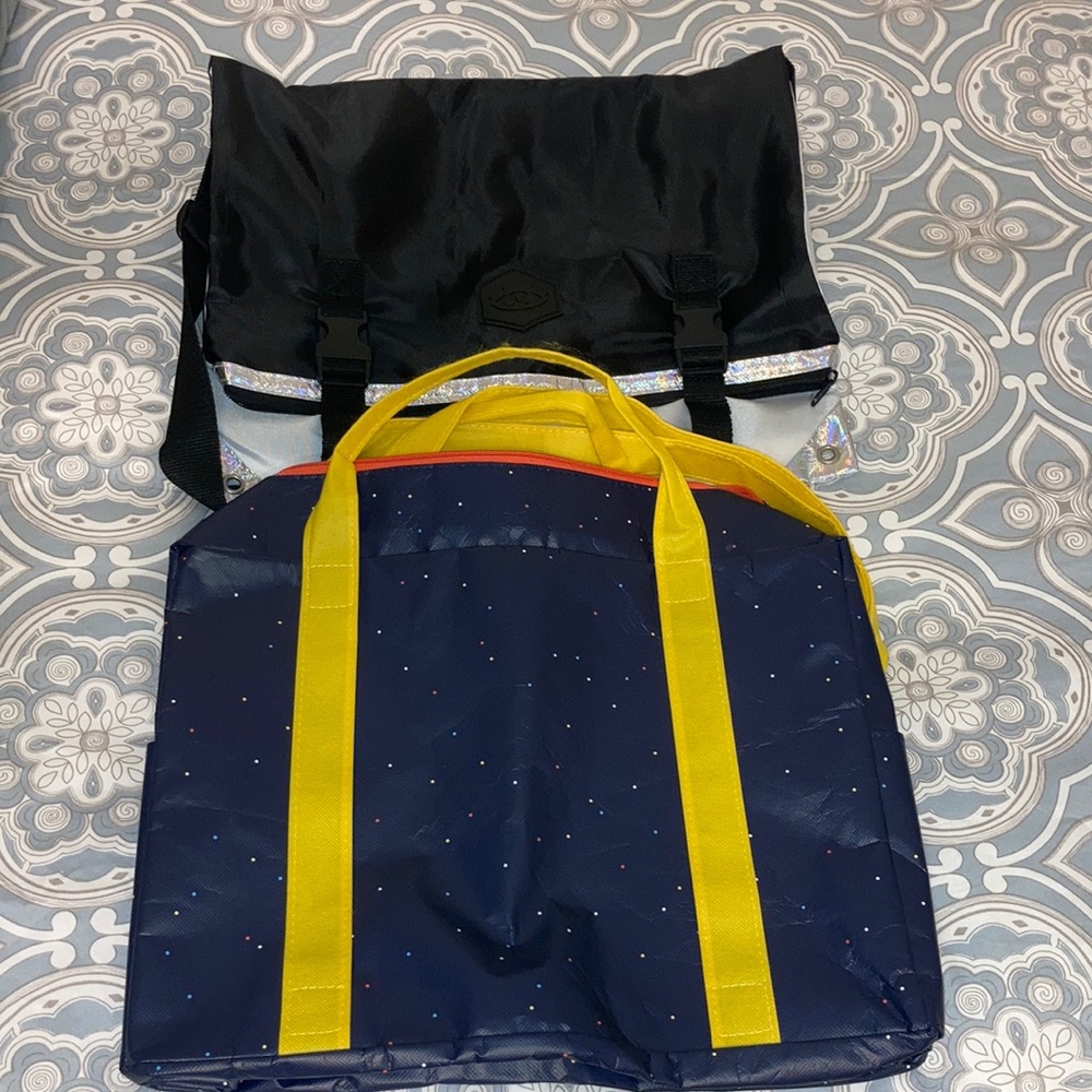 Bundle of 2 Lululemon seawheeze bags (2014/2015)
